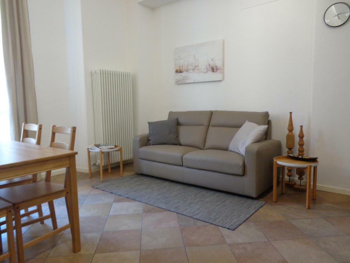 Alice'S Inn Cernobbio Bagian luar foto